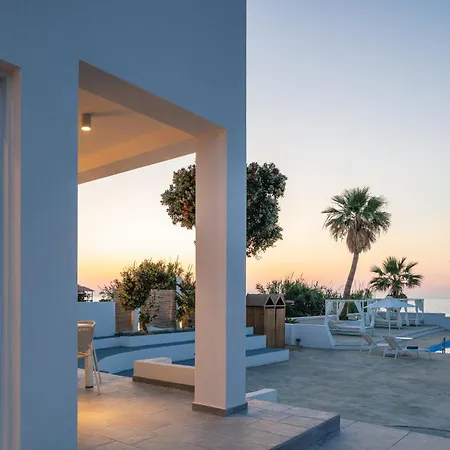 Villa Thalasses Adelianos Kampos