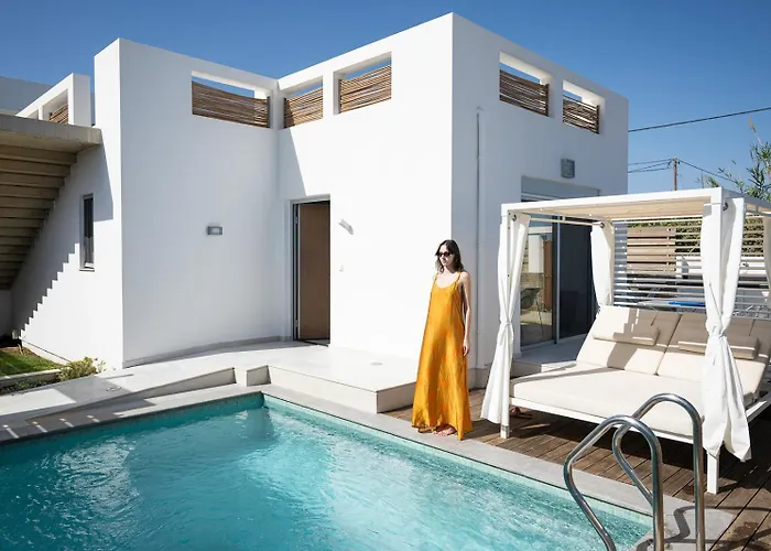 Thalasses * Adelianos Kampos