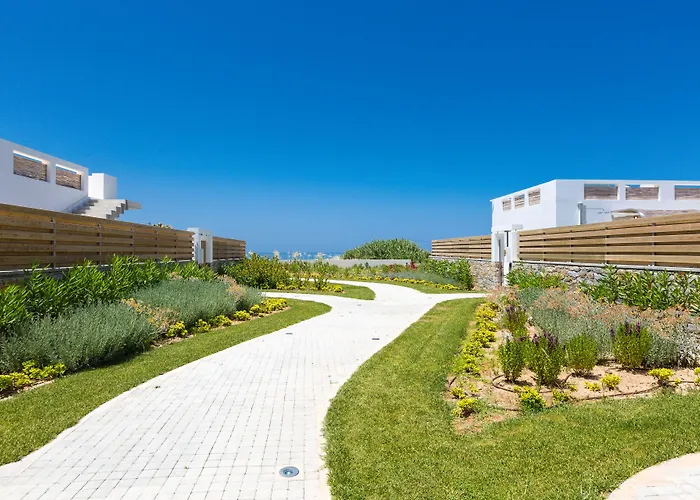 Thalasses Adelianos Kampos