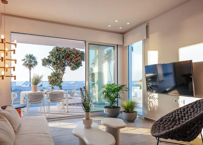 Thalasses * Аделианос Кампос