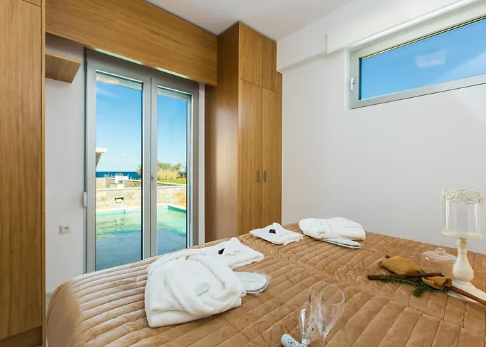 Thalasses Adelianos Kampos