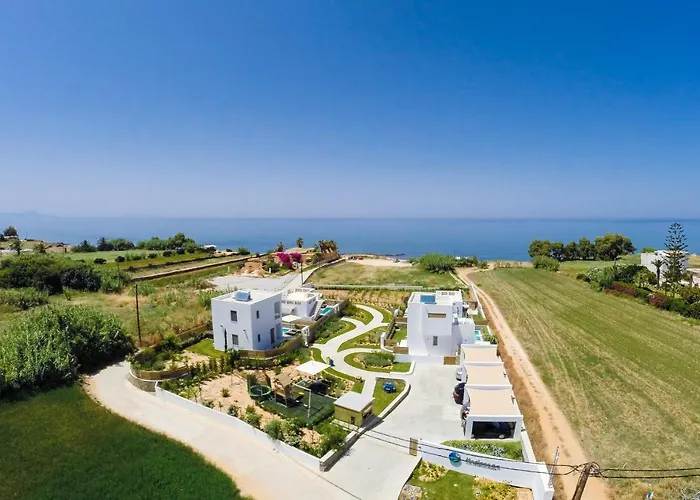 Thalasses * Adelianos Kampos