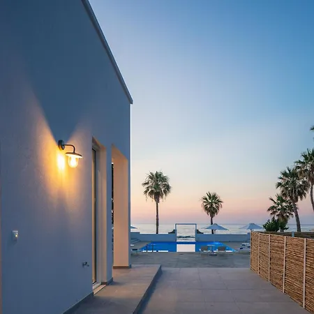 Thalasses Вилла Аделианос Кампос