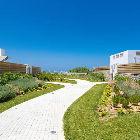 Thalasses Аделианос Кампос