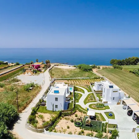 Thalasses Вилла Аделианос Кампос