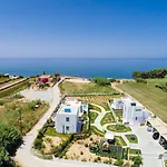 Thalasses וילה אדליאנוס קומפוס