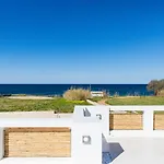 Thalasses Villa *